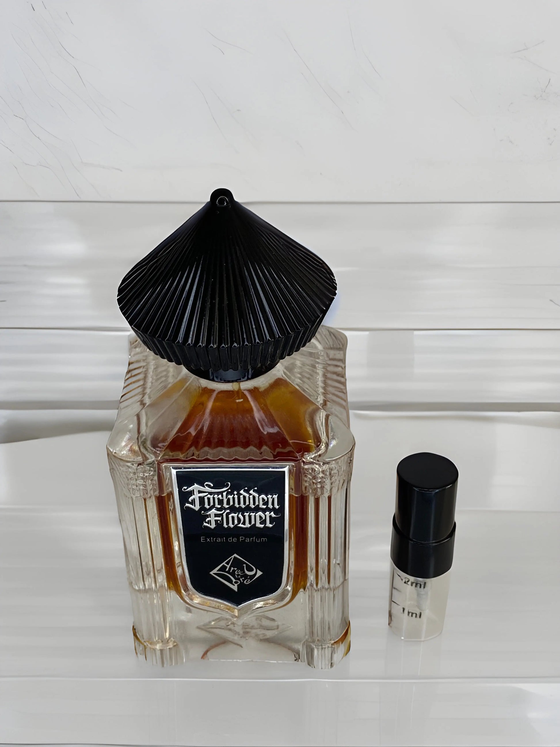 AREEJ LE DORÉ Forbidden Flower decantage FoFparfums