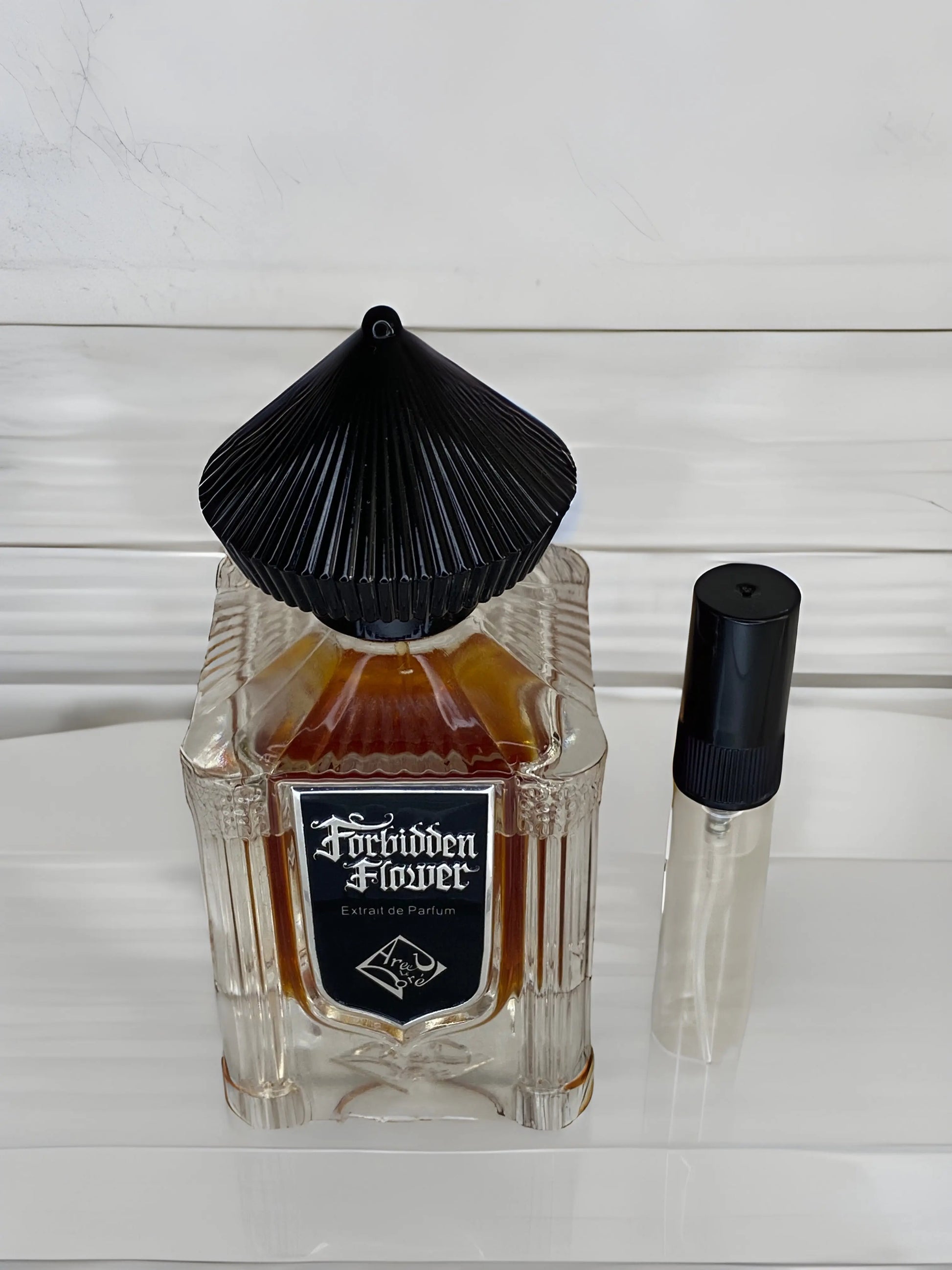 AREEJ LE DORÉ Forbidden Flower decantage FoFparfums